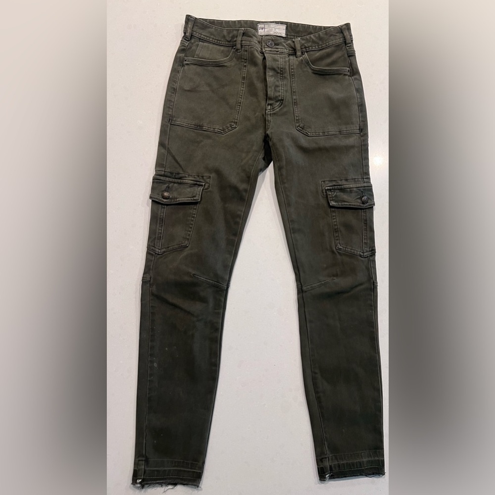 Women’s free people green cargo pants size‎ 27